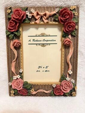 Pink & Red Floral Resin Picture Frame